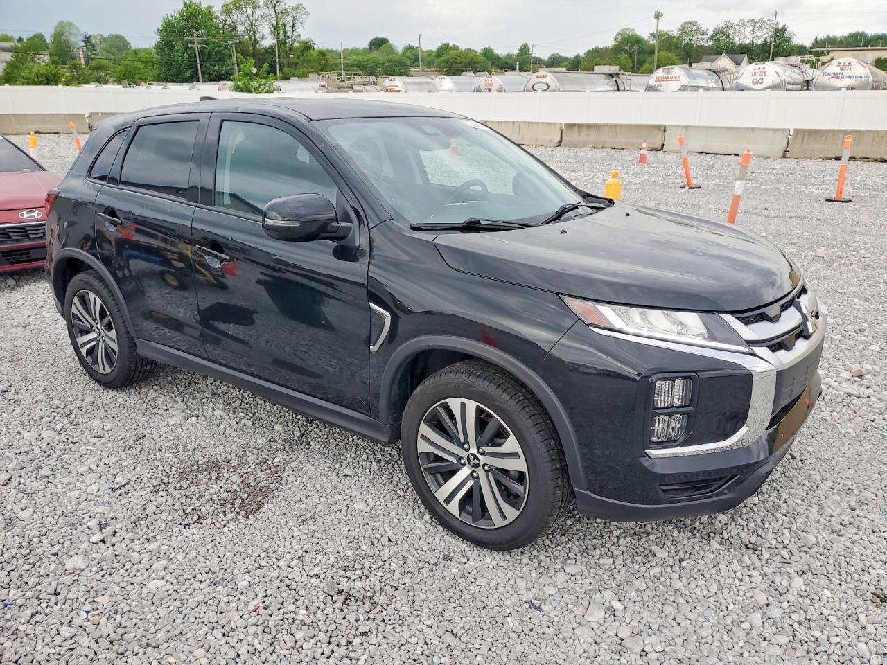 Mitsubishi Outlander S