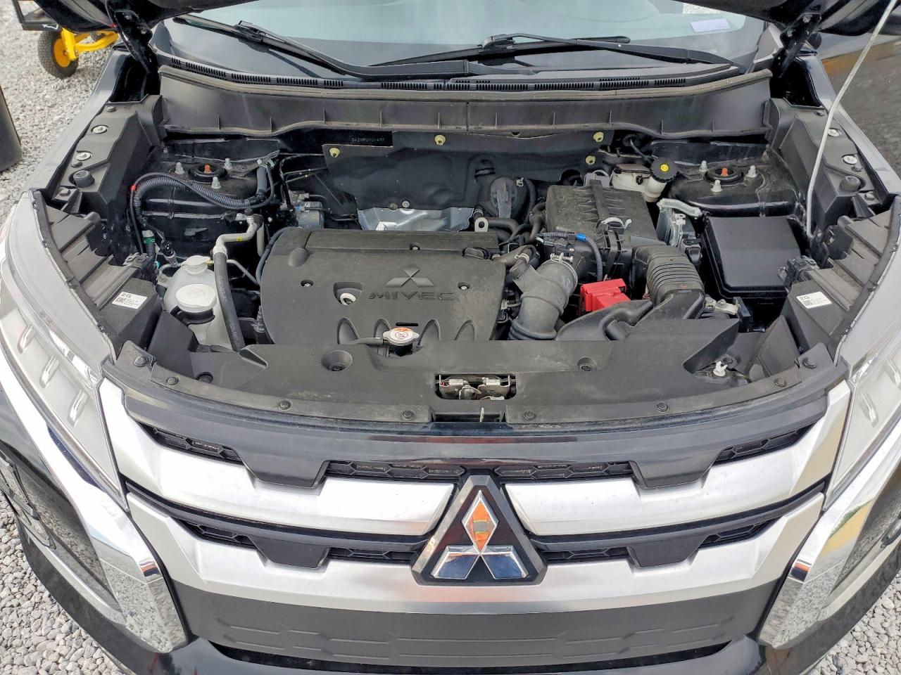 Mitsubishi Outlander S