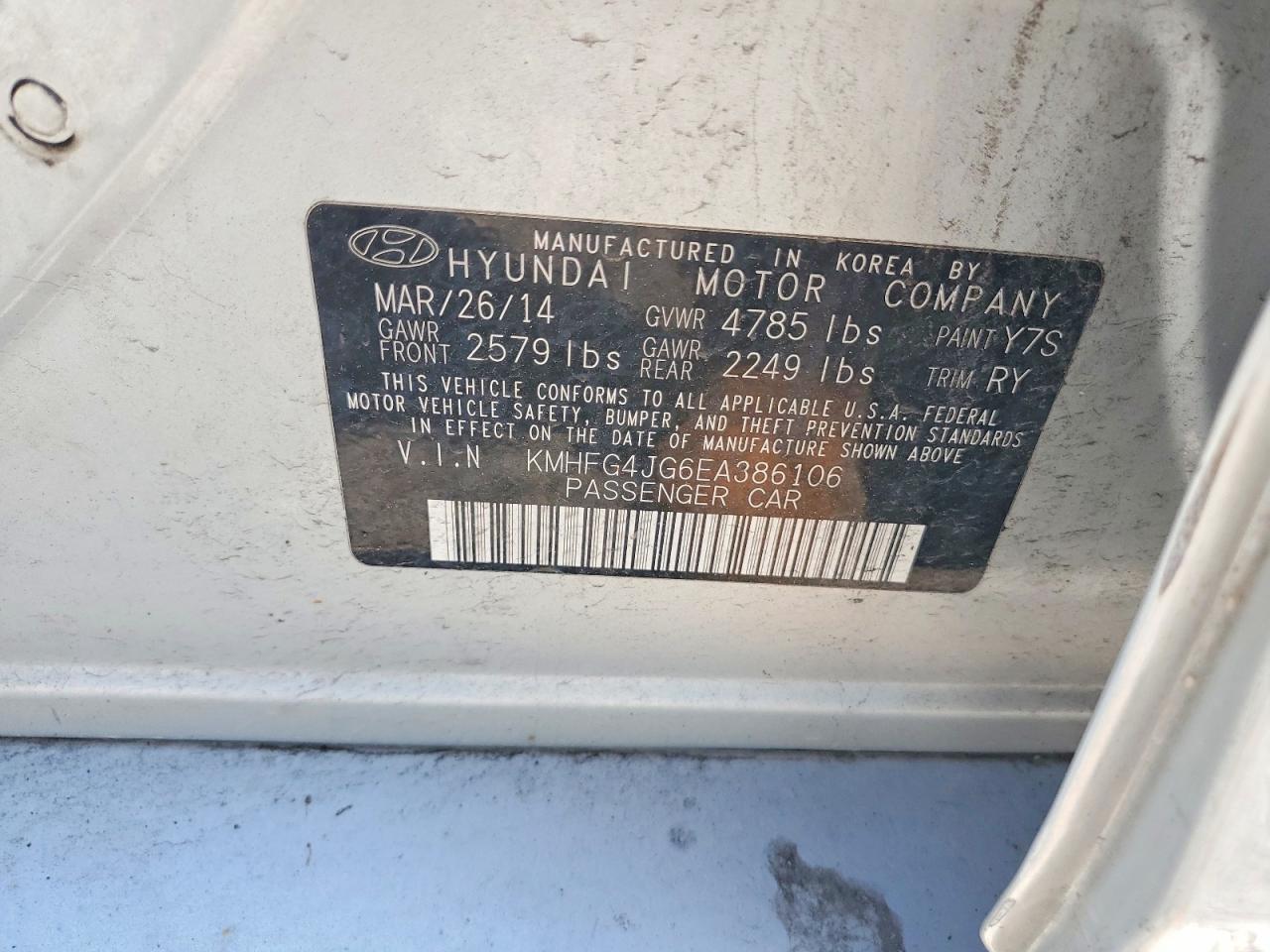 Hyundai Azera Base