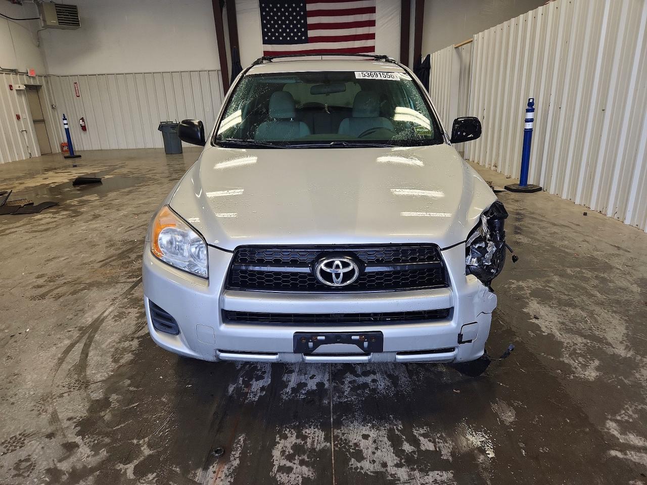 Toyota RAV4 Base