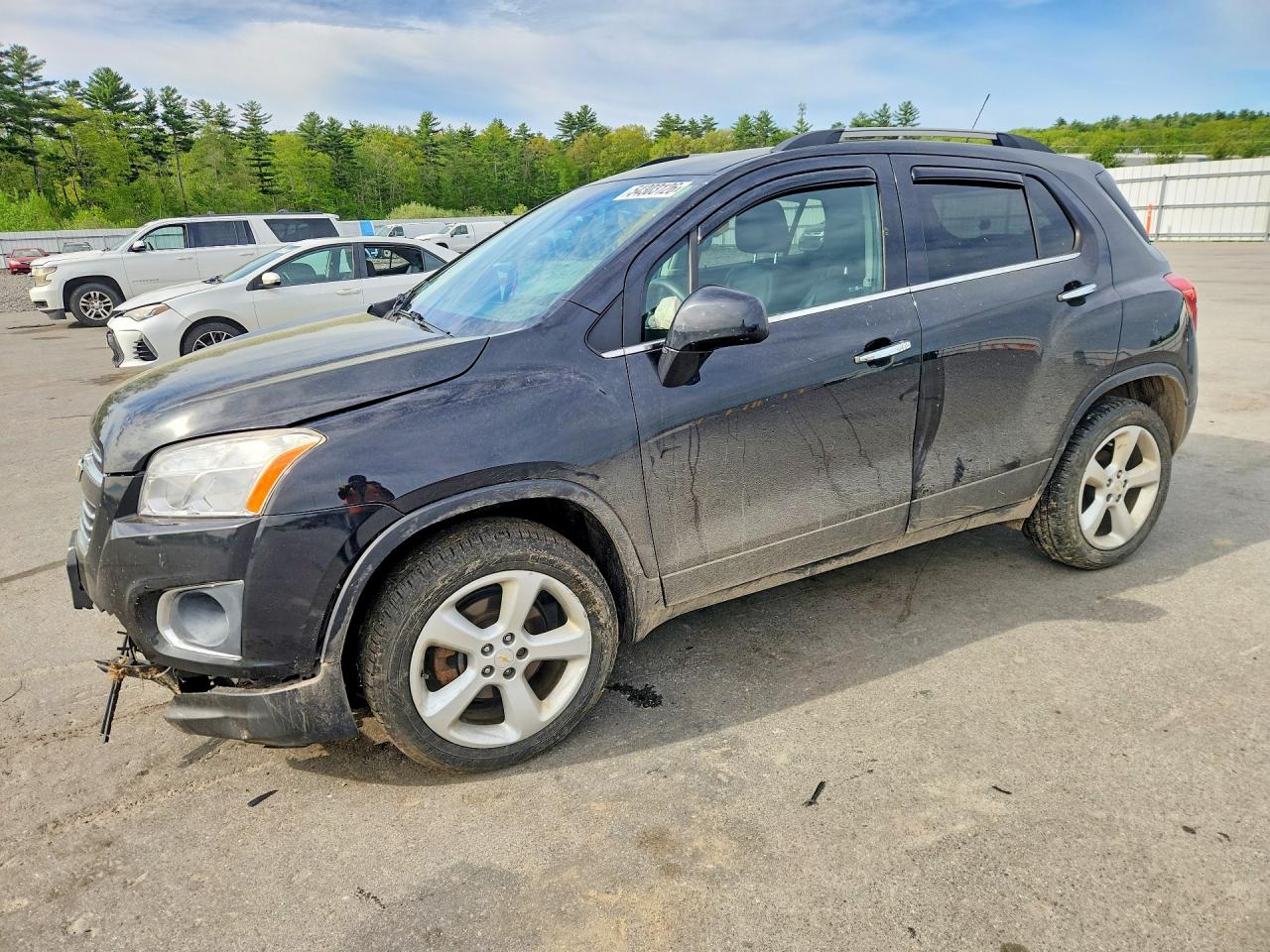 Salvage Chevrolet Trax Image