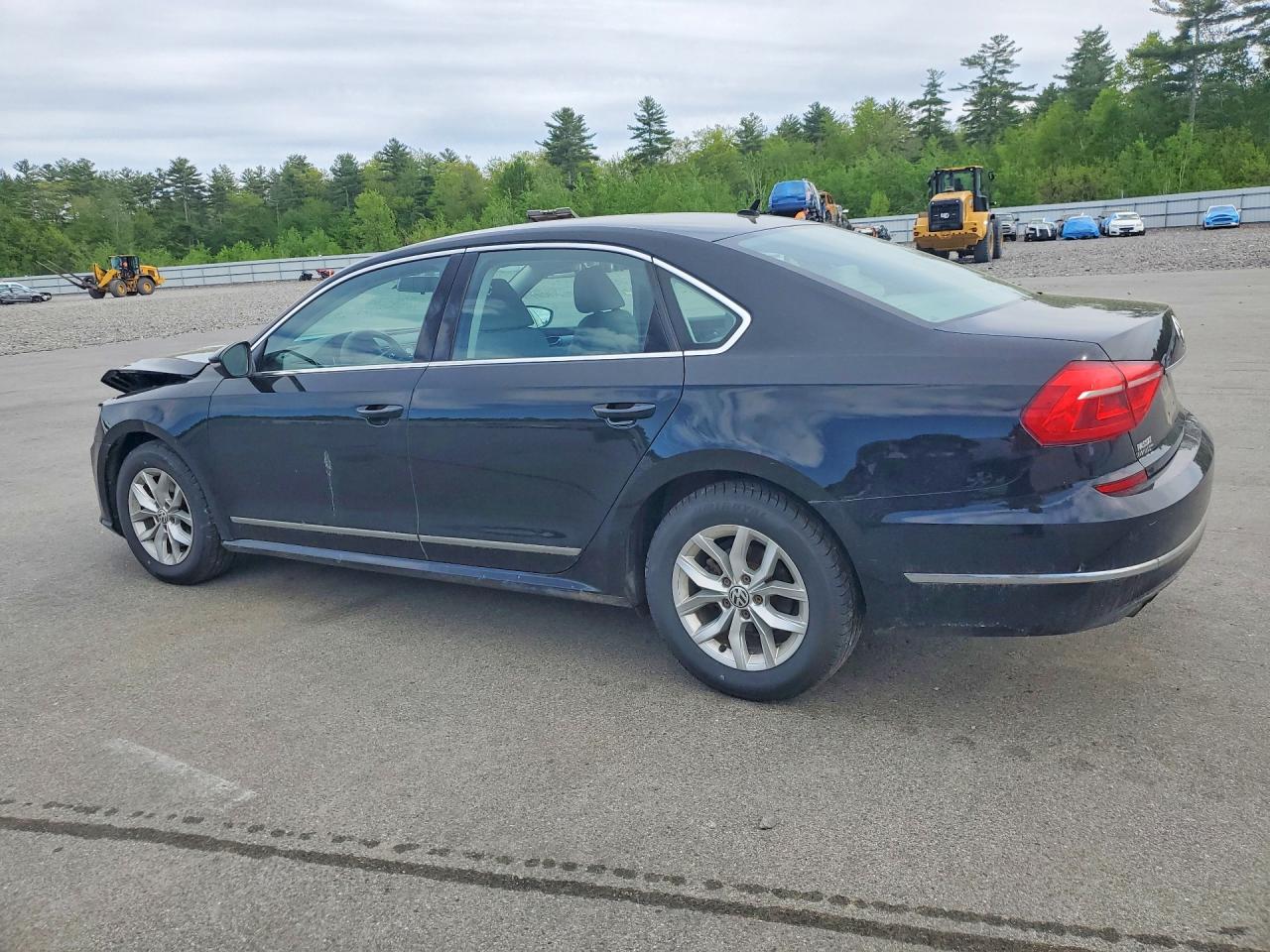Volkswagen Passat S