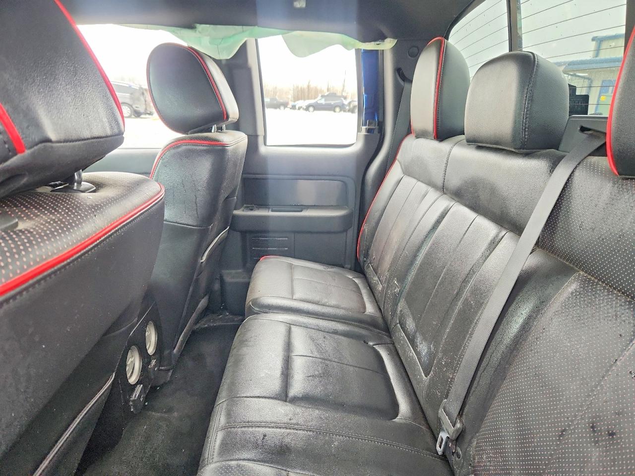 Ford F-150 Super Cab
