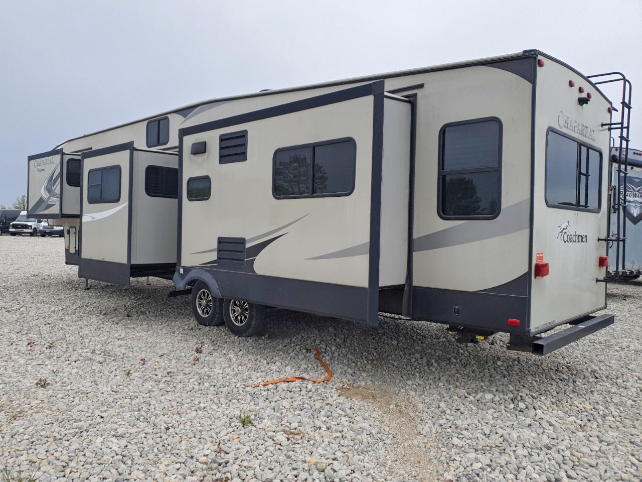 Chaparral Coachmen