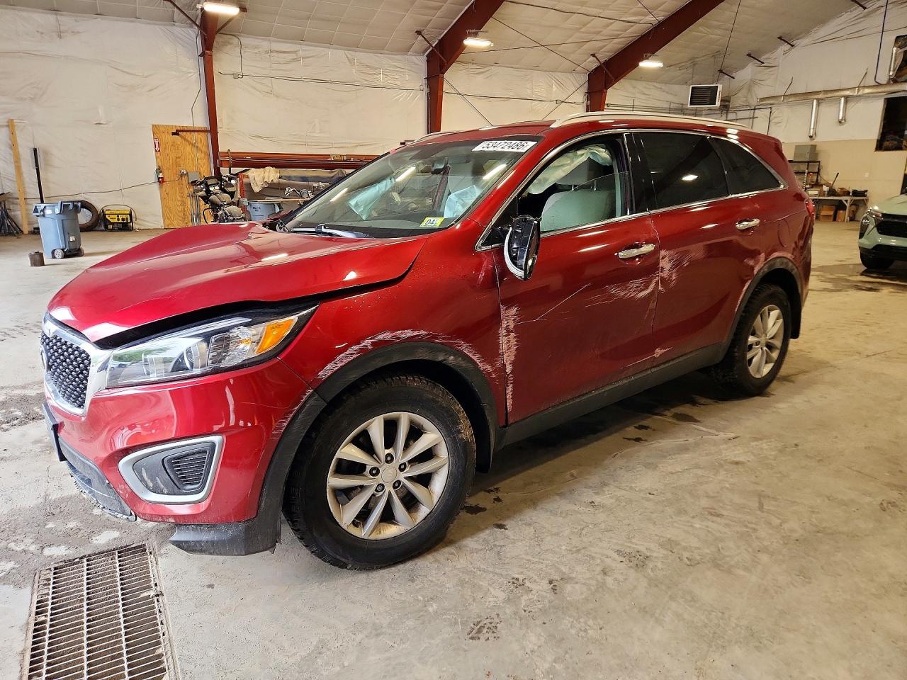 Salvage Kia Sorento Image