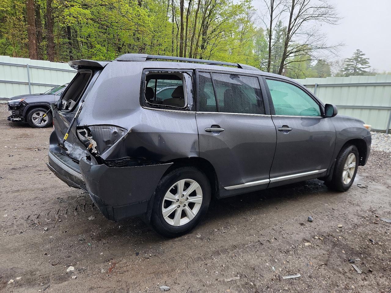 Toyota Highlander Base