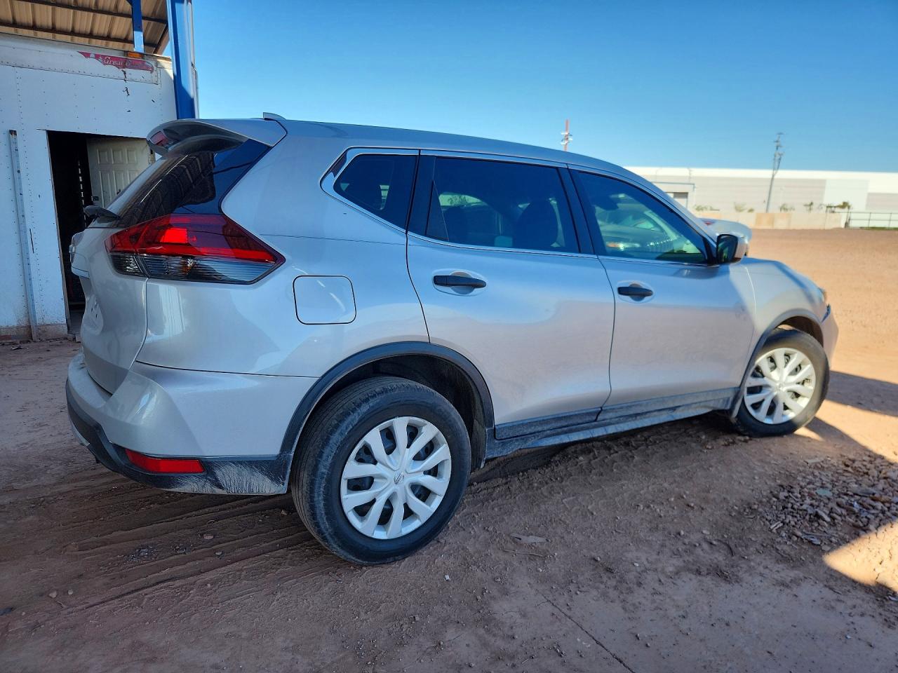 Nissan Rogue S