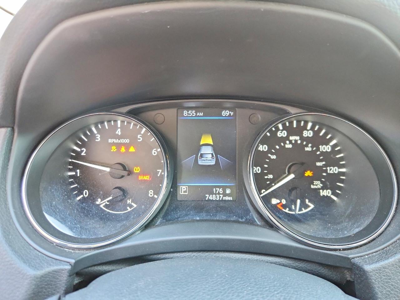 Nissan Rogue S