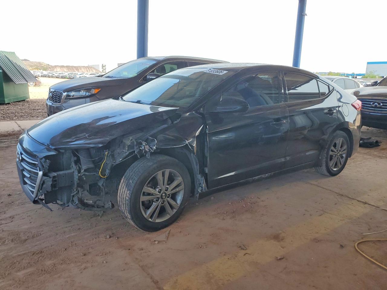 Salvage Hyundai ELANTRA Image