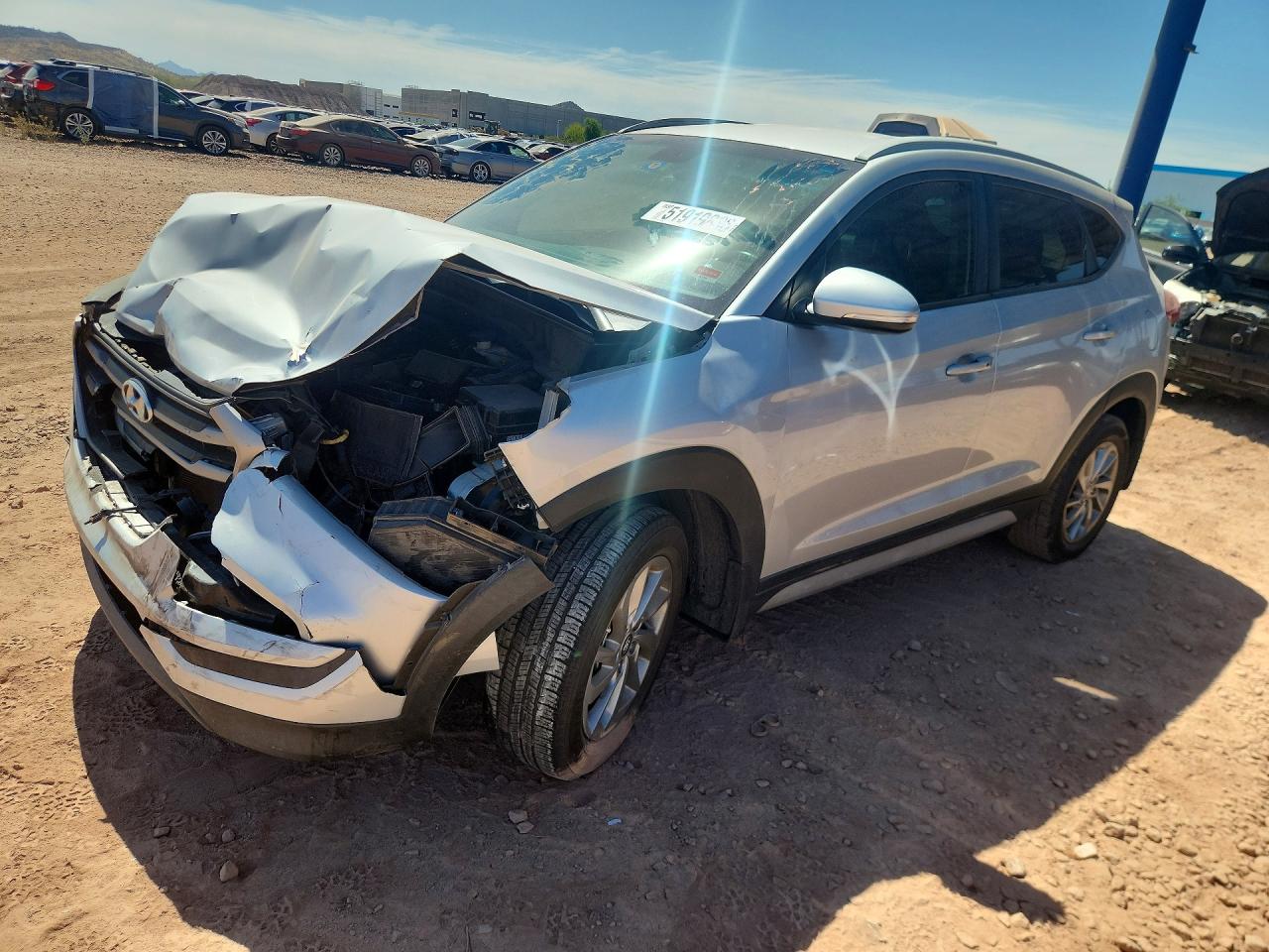 Salvage Hyundai TUCSON Image