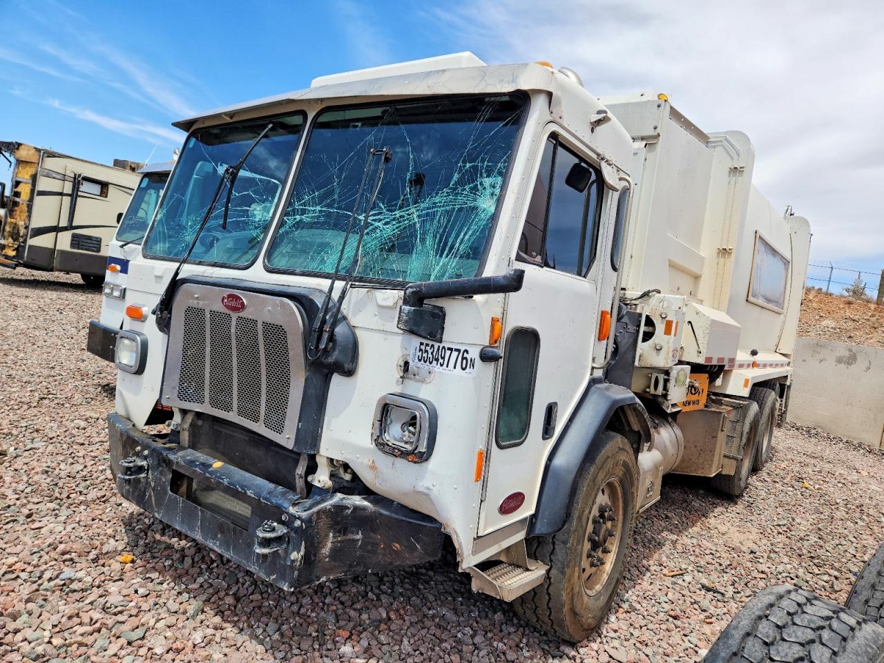 Peterbilt 520