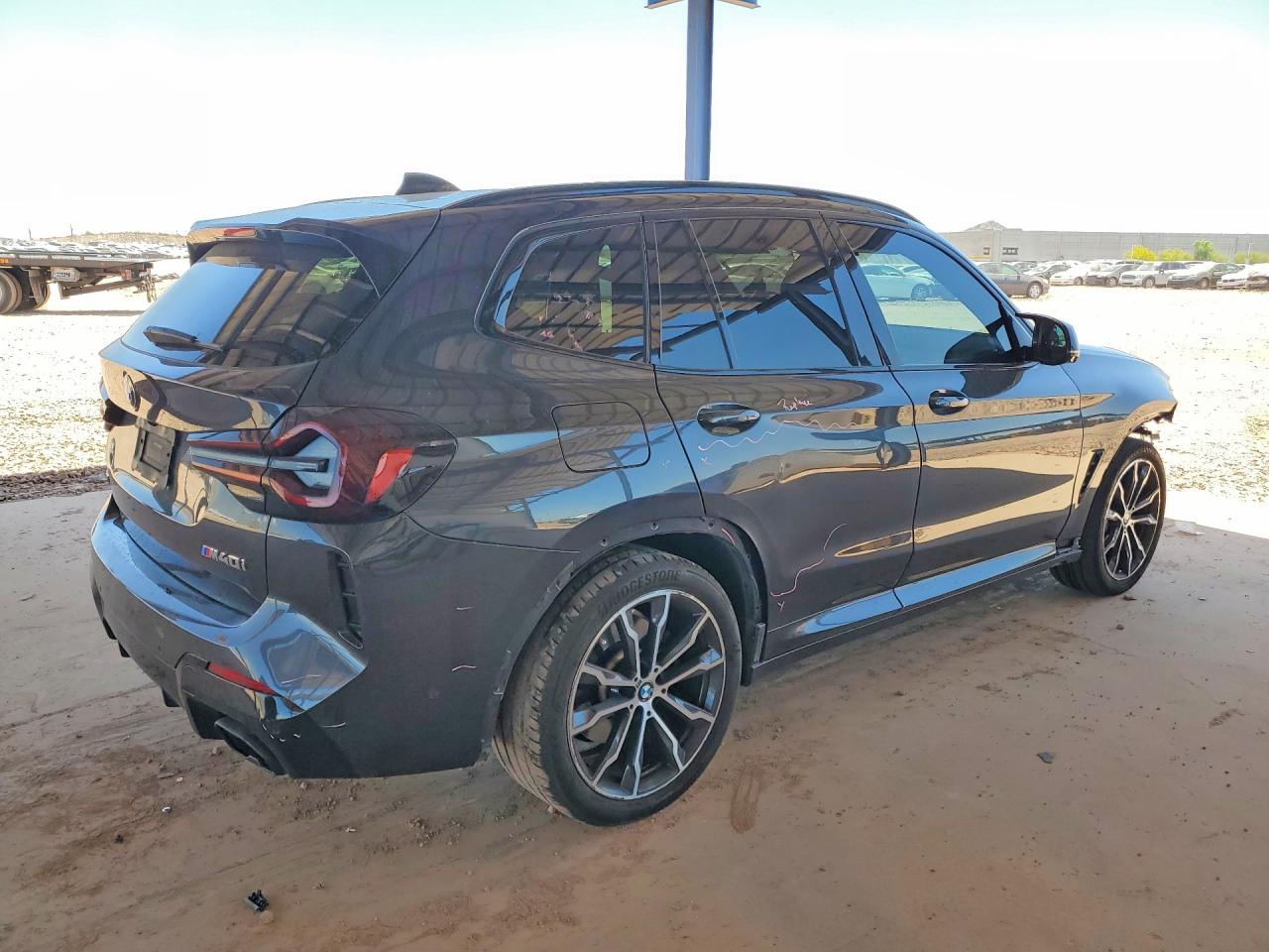 BMW X Series M40i