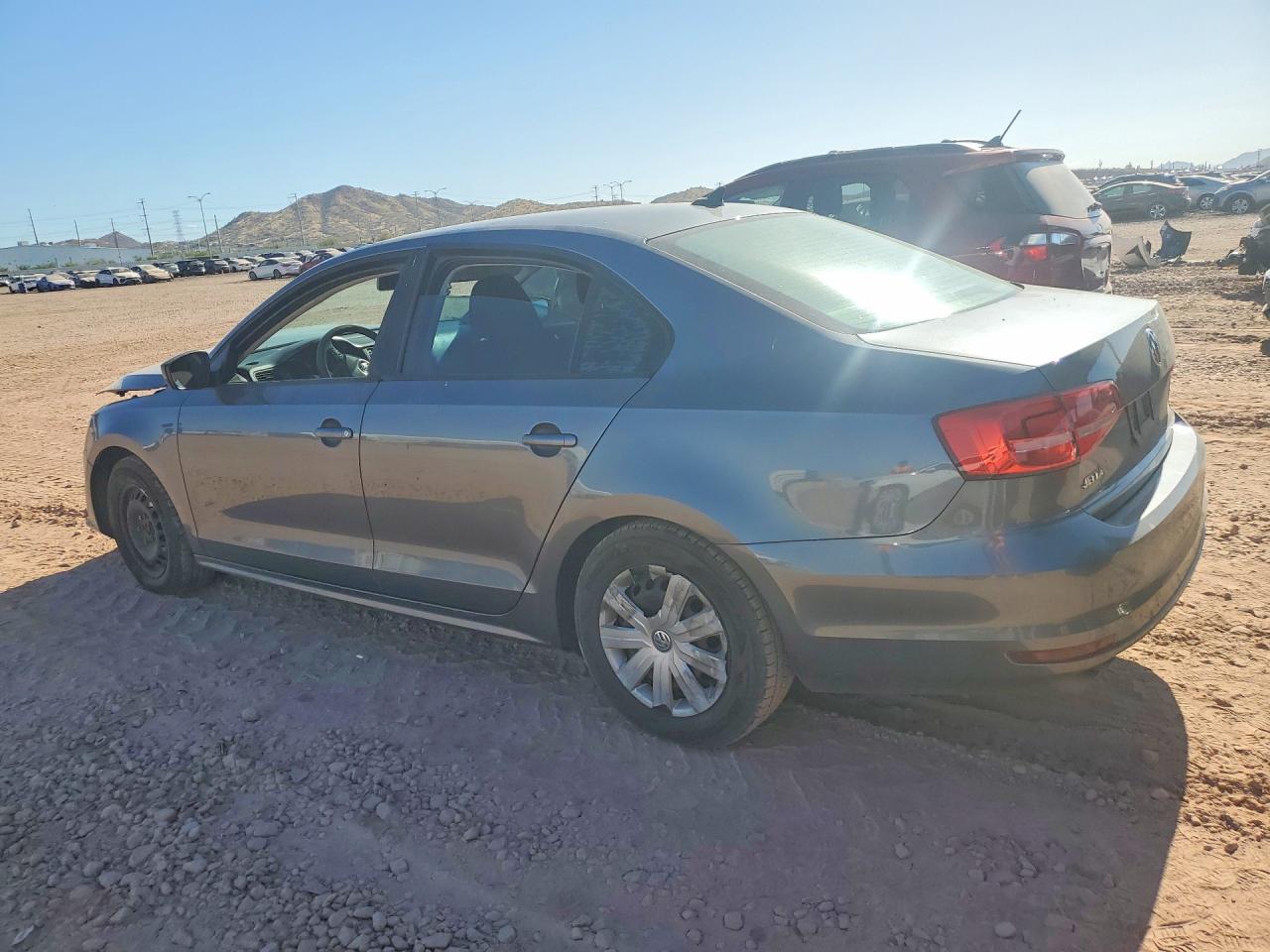 Volkswagen Jetta Base