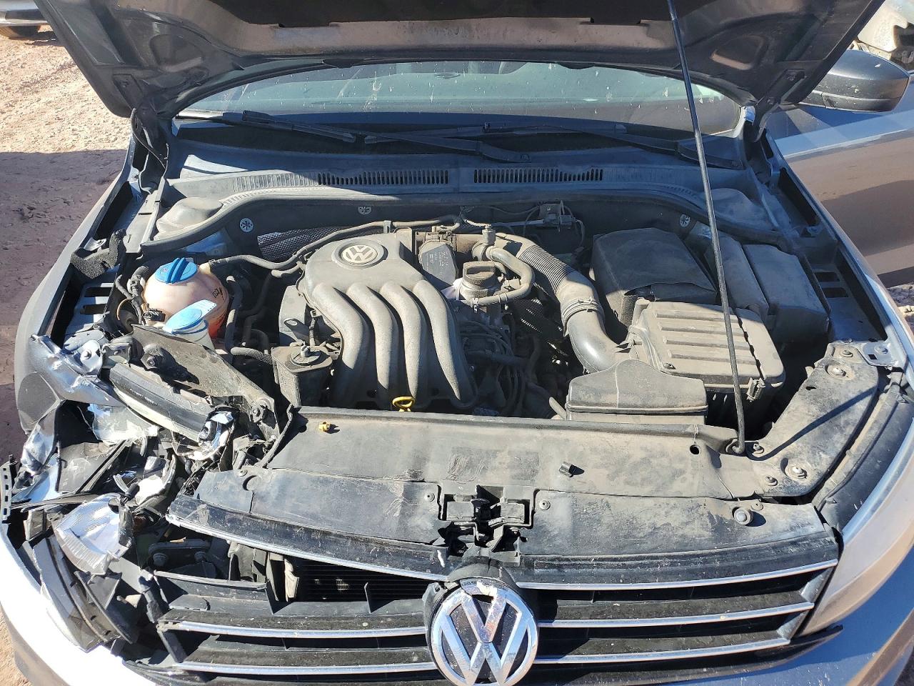Volkswagen Jetta Base