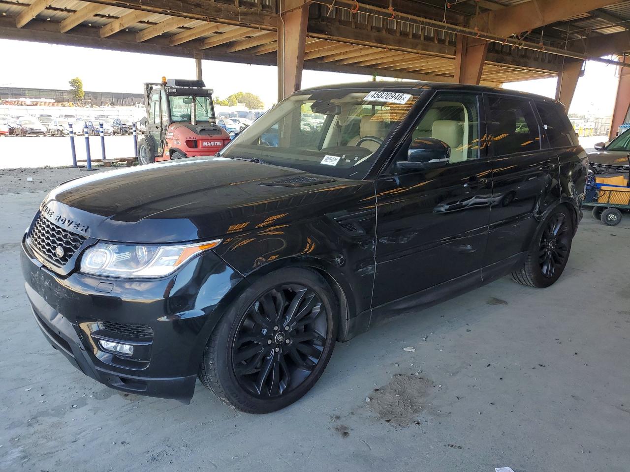 Salvage Land Rover Range Rover Image