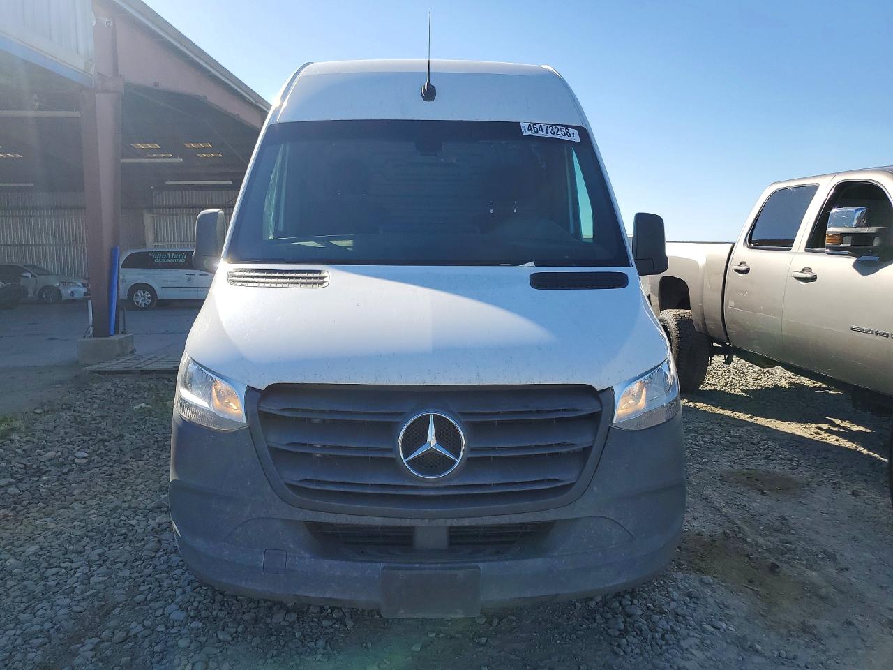 Mercedes-Benz Sprinter 2500