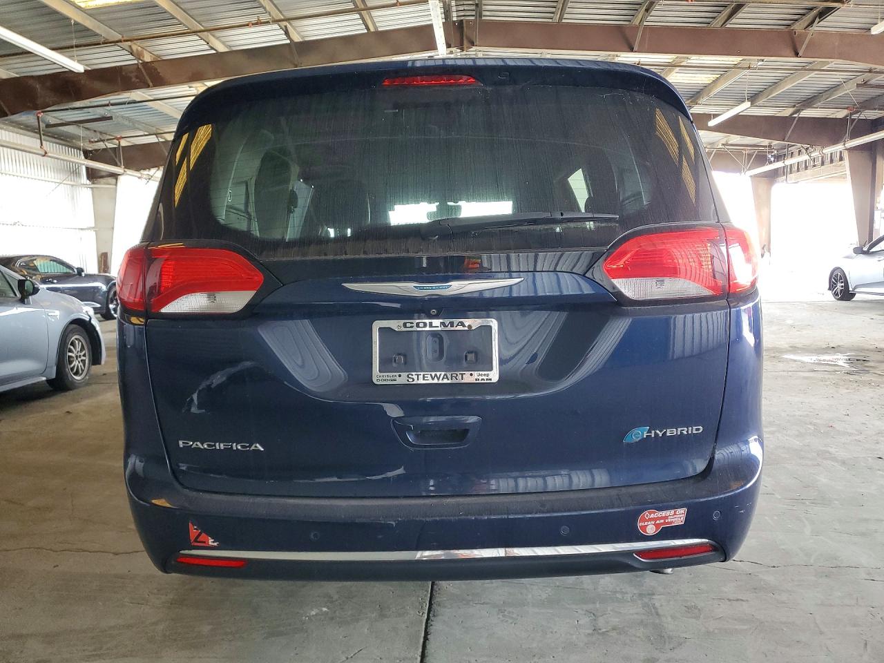 Chrysler Pacifica Hybrid Limited