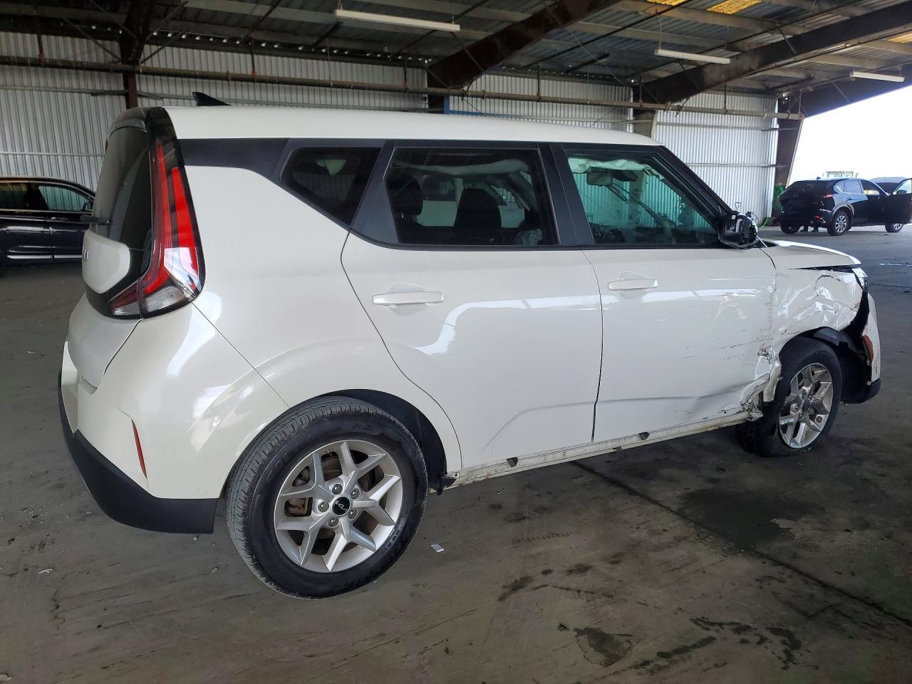 Kia Soul Lx