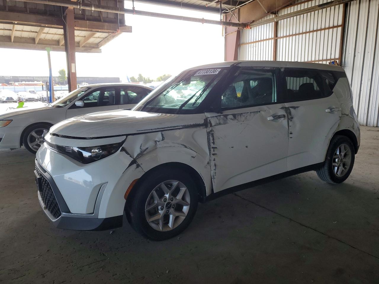 Salvage Kia Soul Image