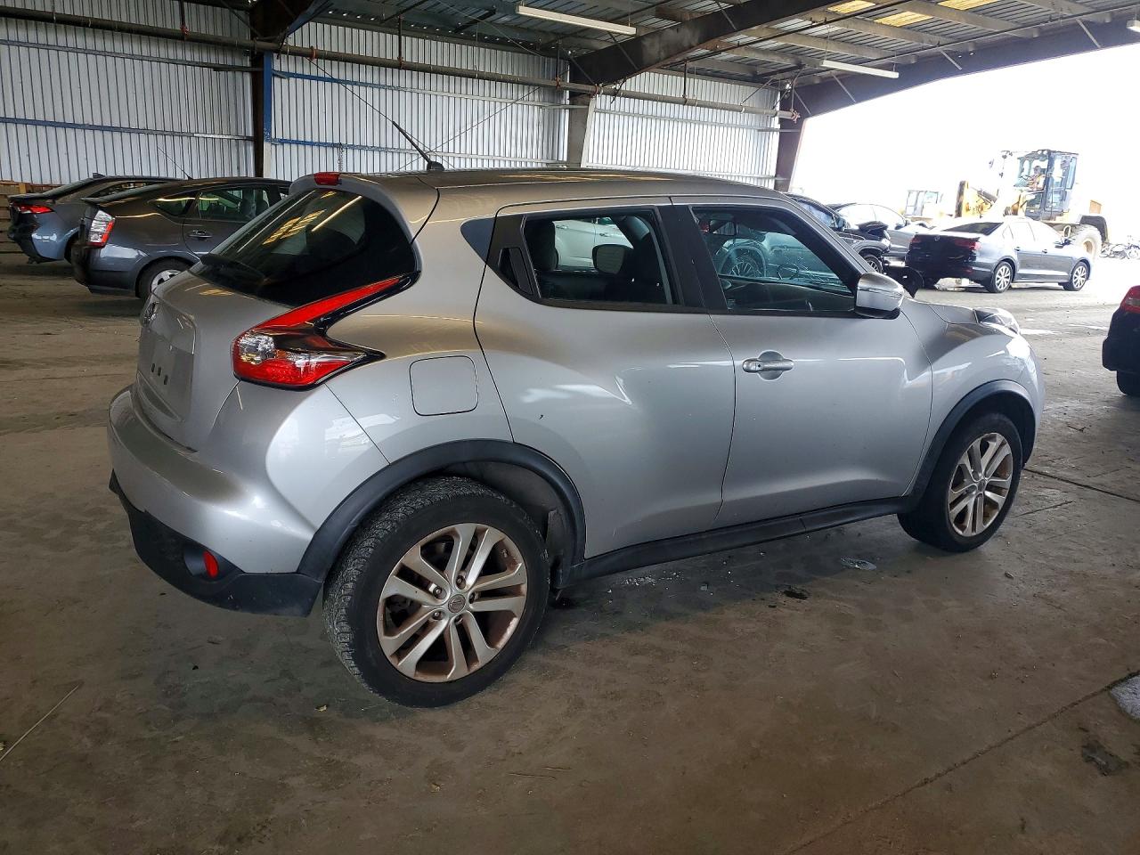 Nissan JUKE S
