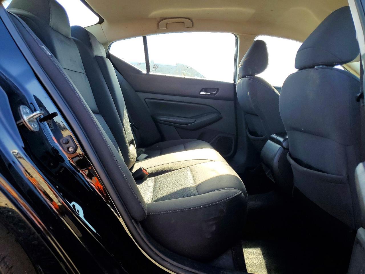 Nissan Altima S