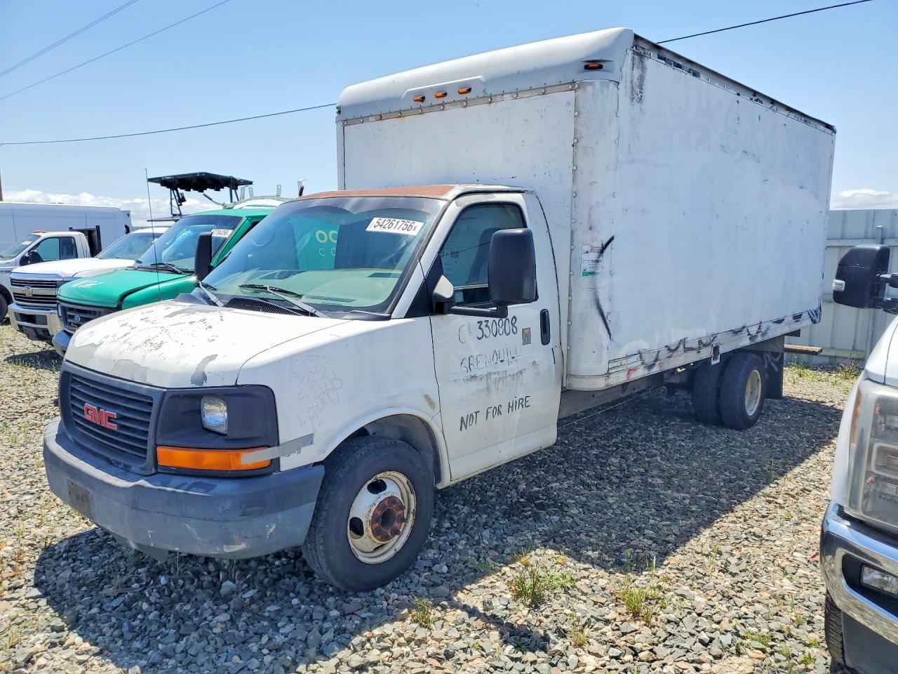 Salvage GMC Savana Image