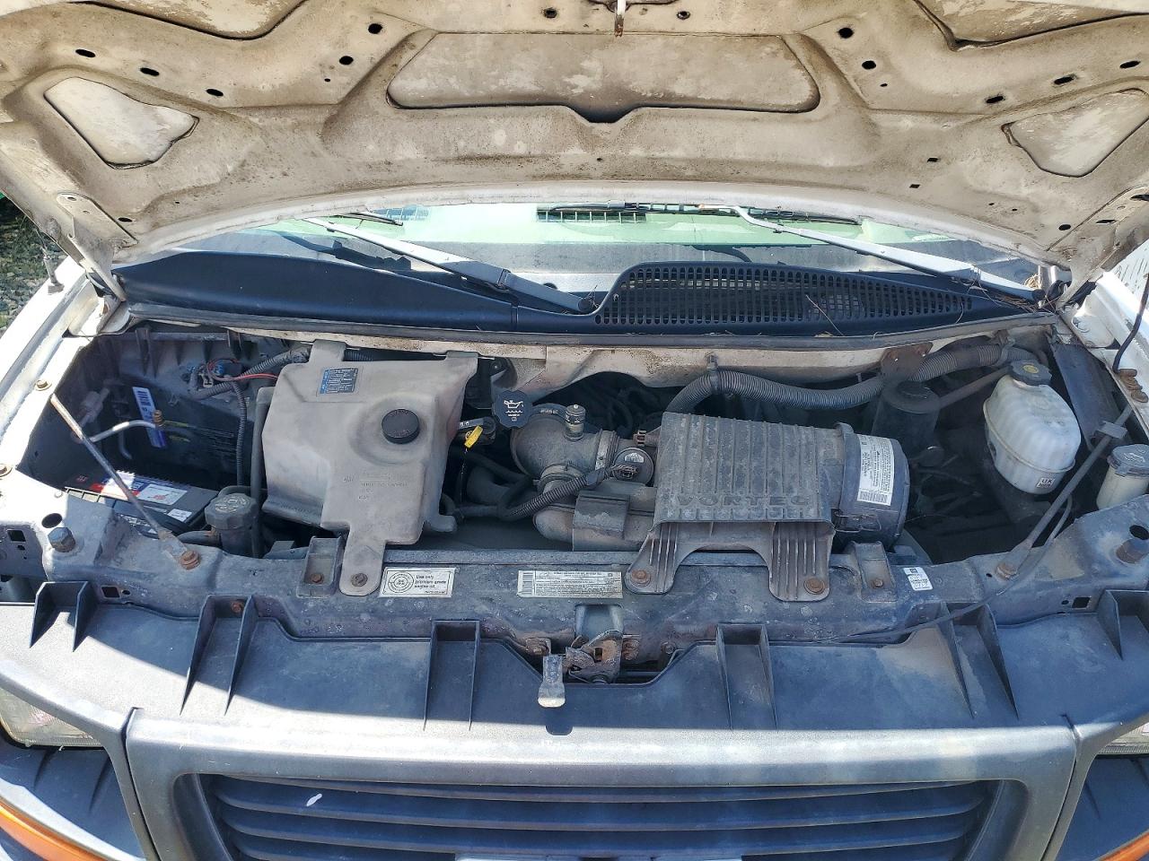 GMC Savana Cutaway G3500