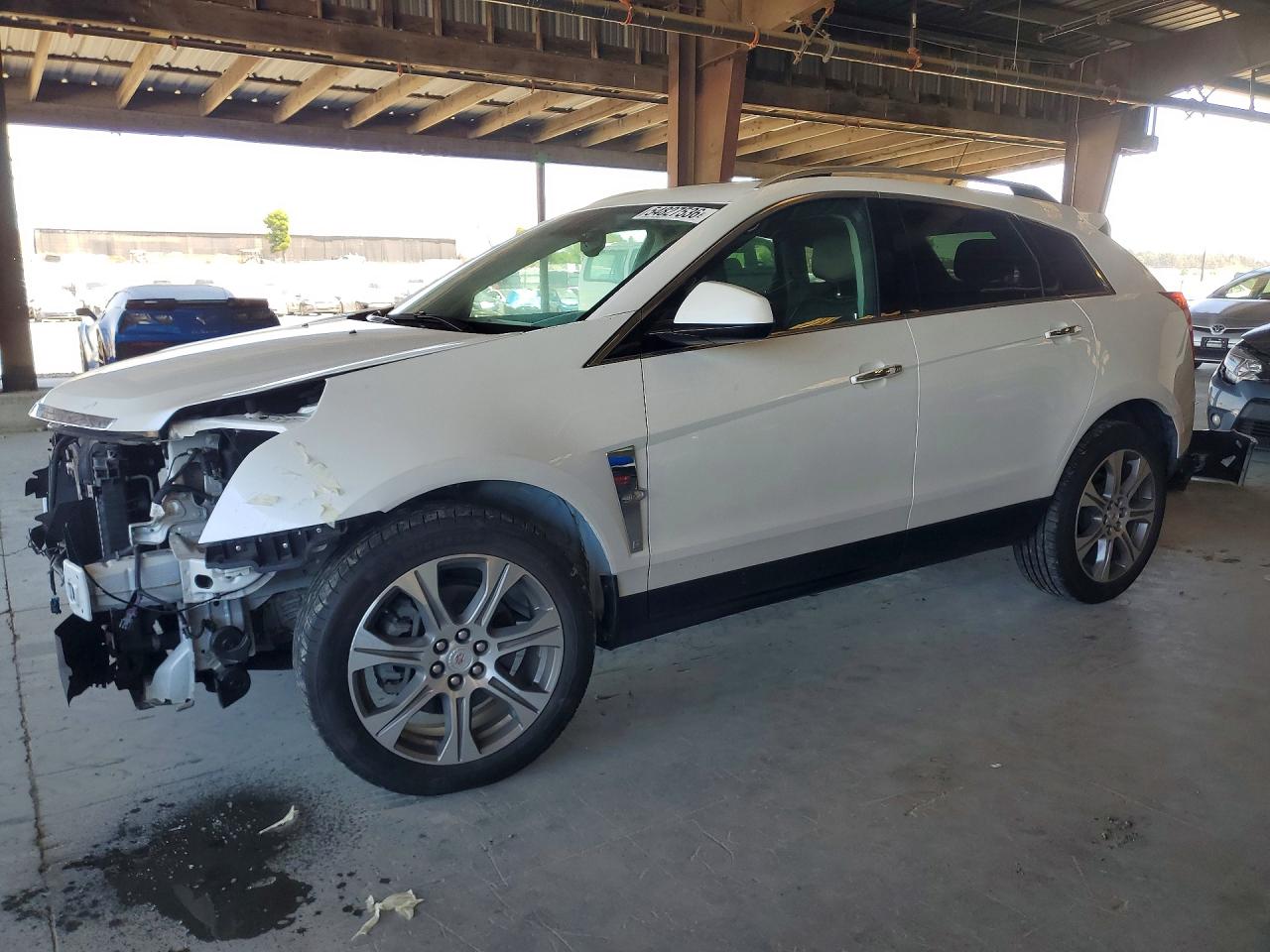 Salvage Cadillac SRX Image
