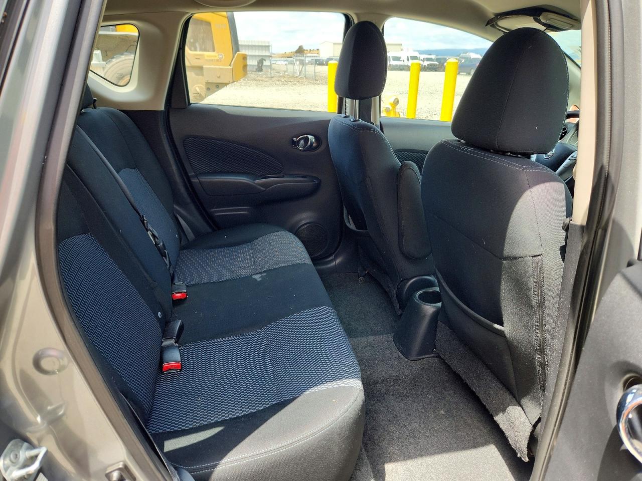 Nissan Versa Sv