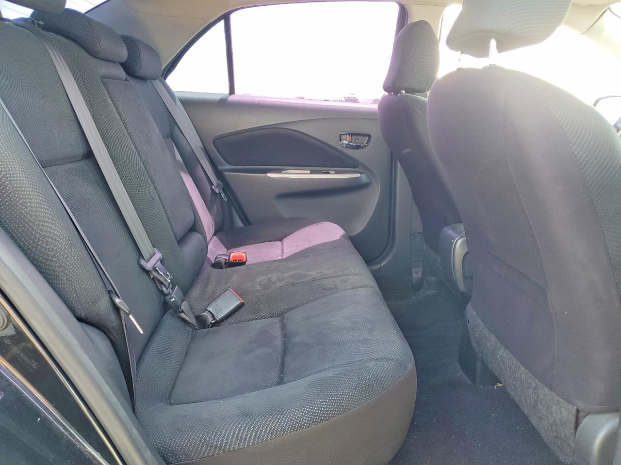 Toyota Yaris Base
