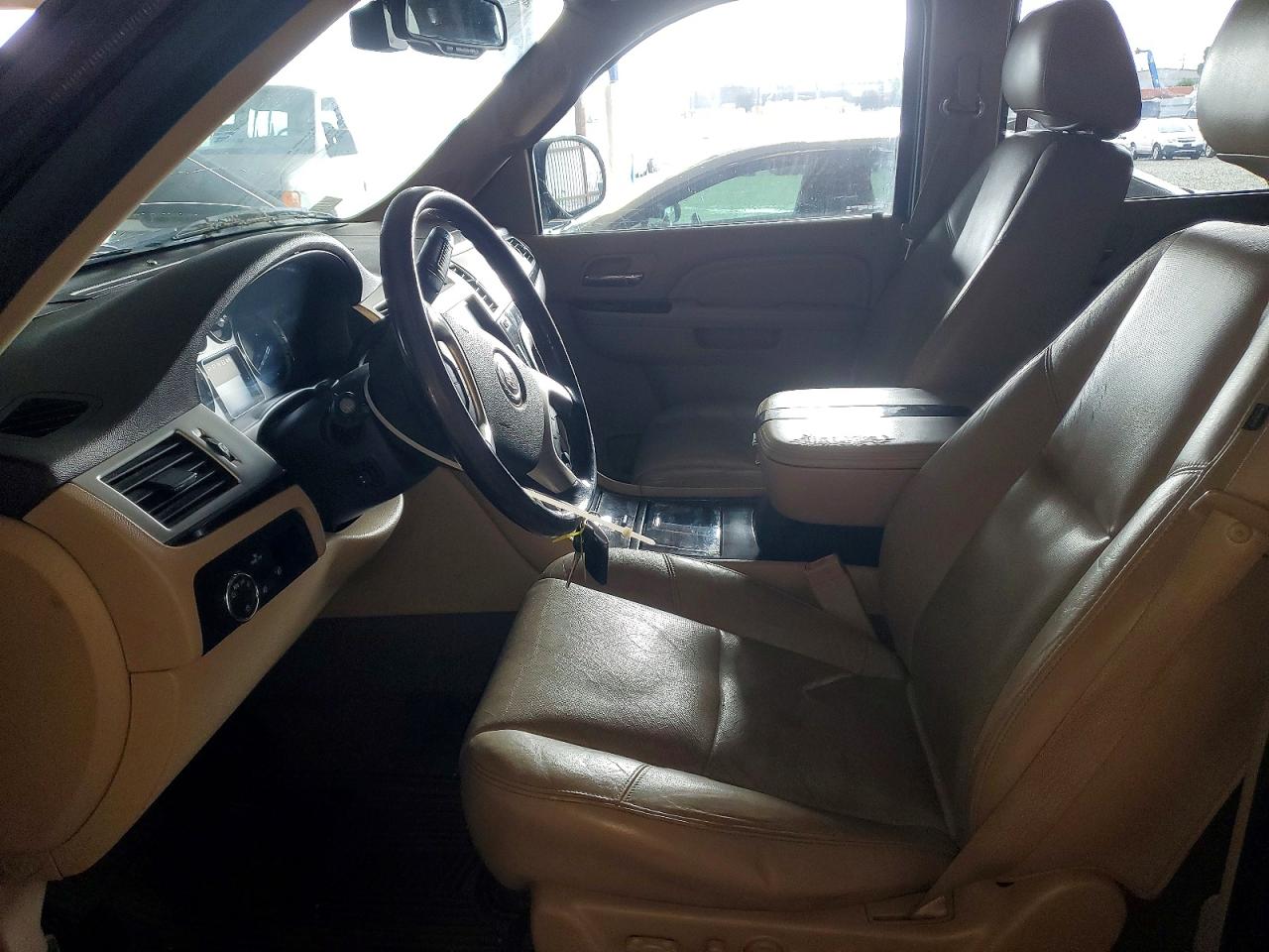 Cadillac Escalade Esv Premium