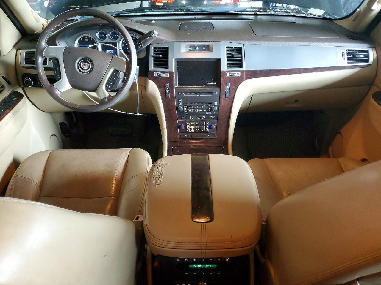 Cadillac Escalade Esv Premium