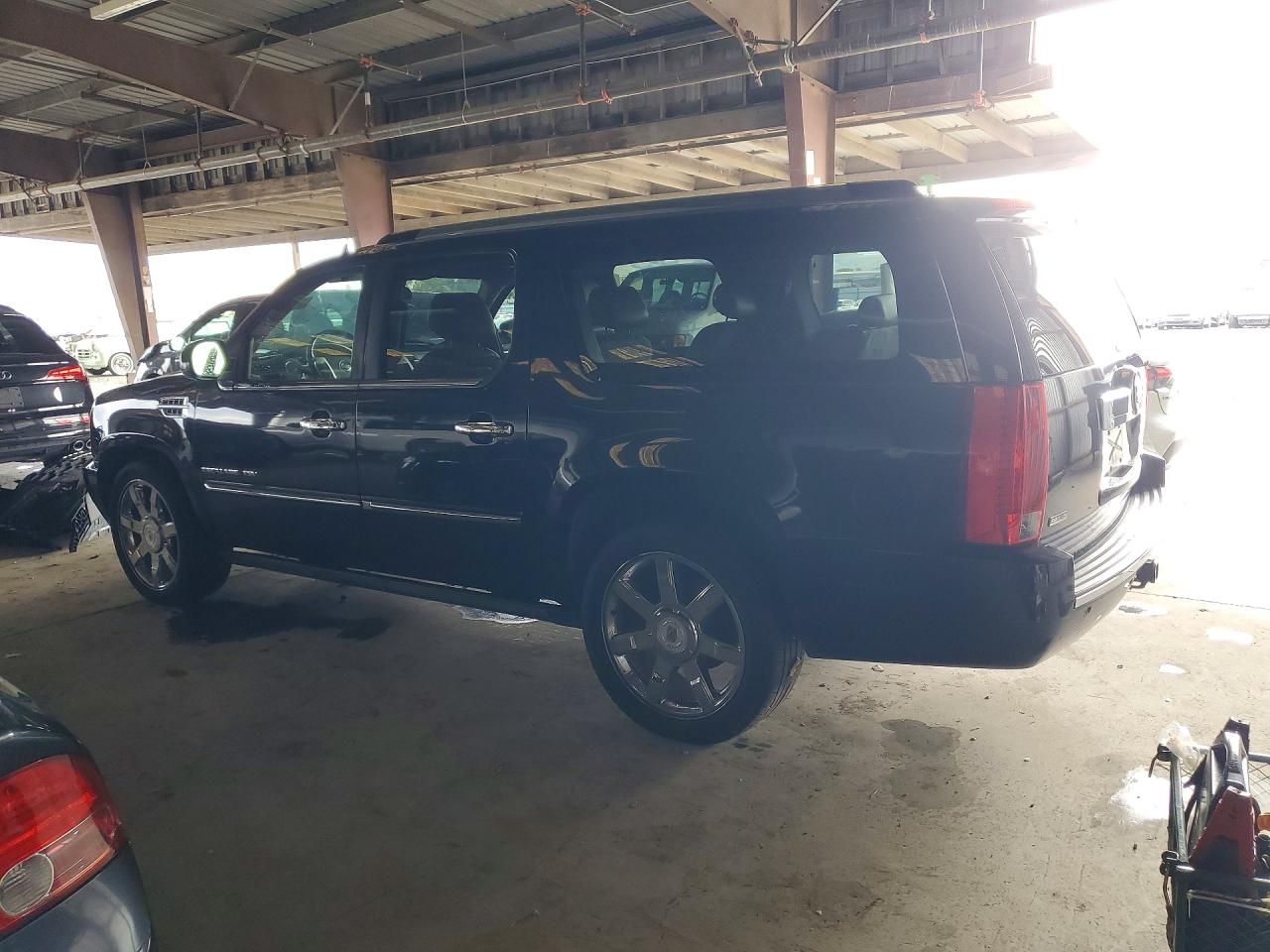 Cadillac Escalade Esv Premium