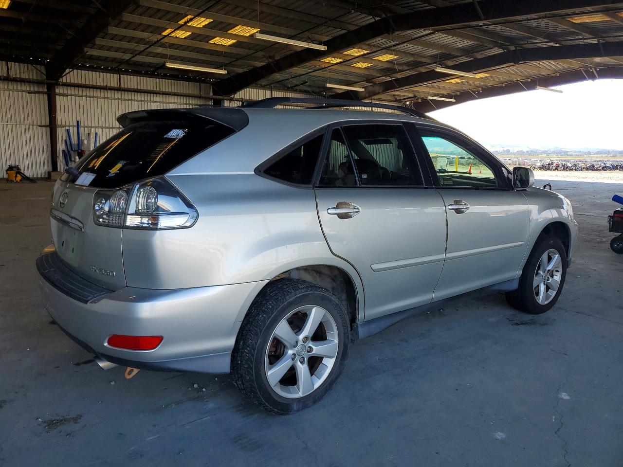 Lexus RX 330