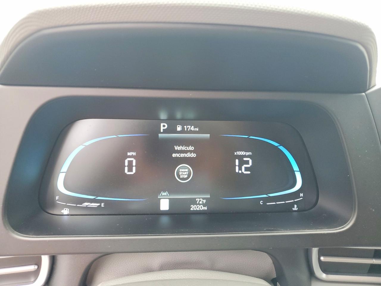 Hyundai ELANTRA Sel Sport