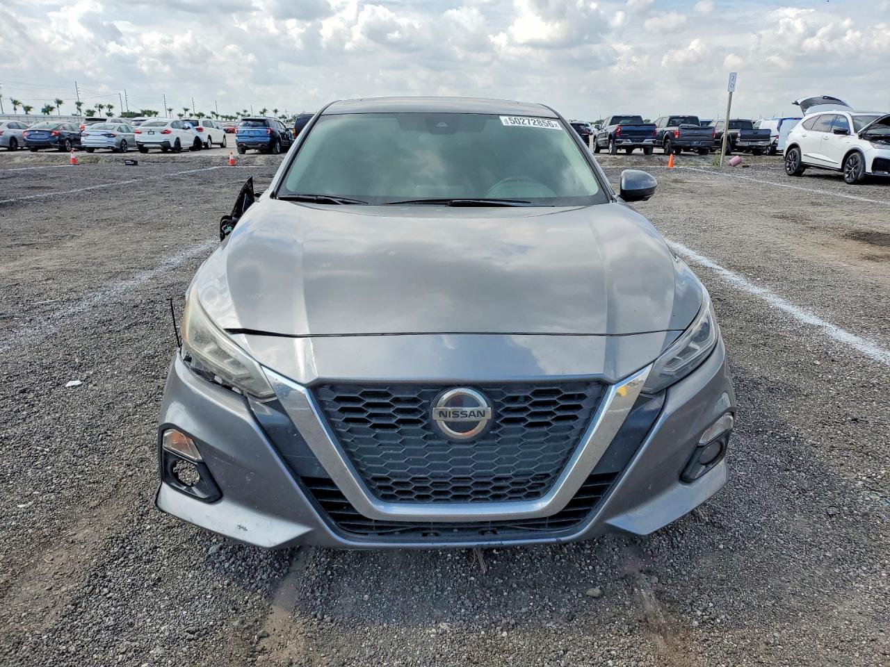 Nissan Altima Platinum