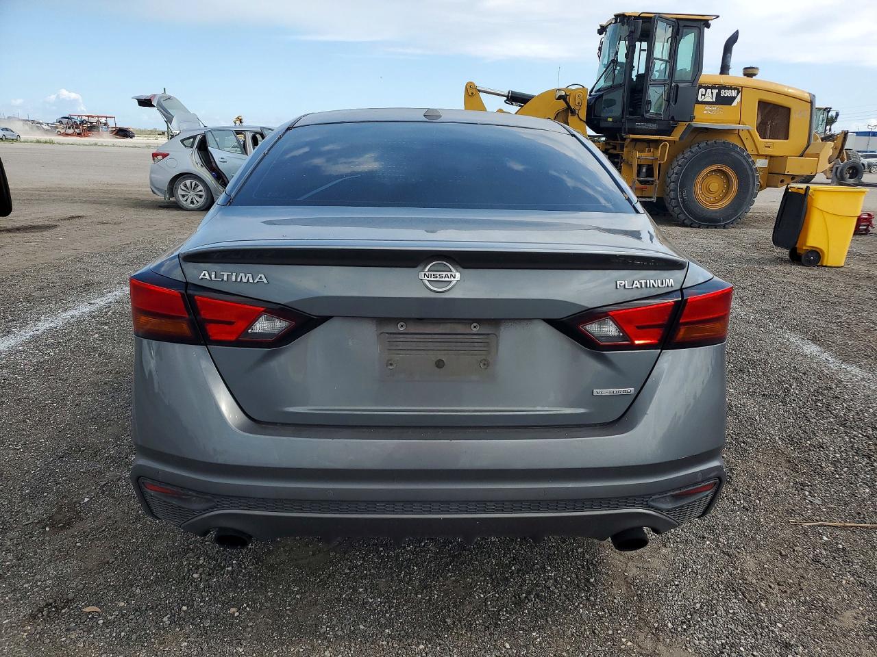 Nissan Altima Platinum