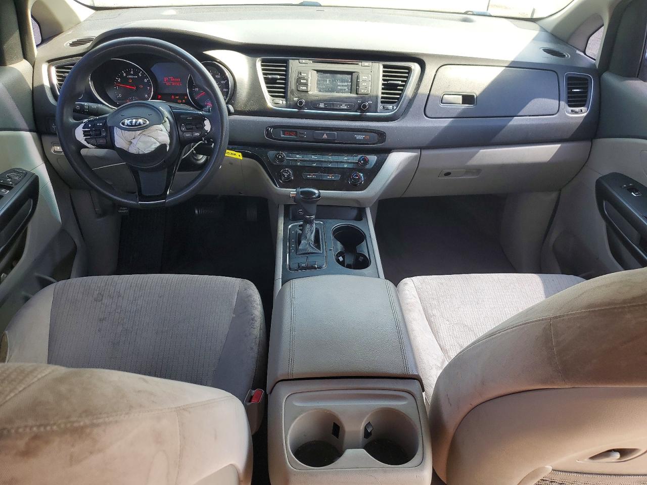 Kia Sedona Lx