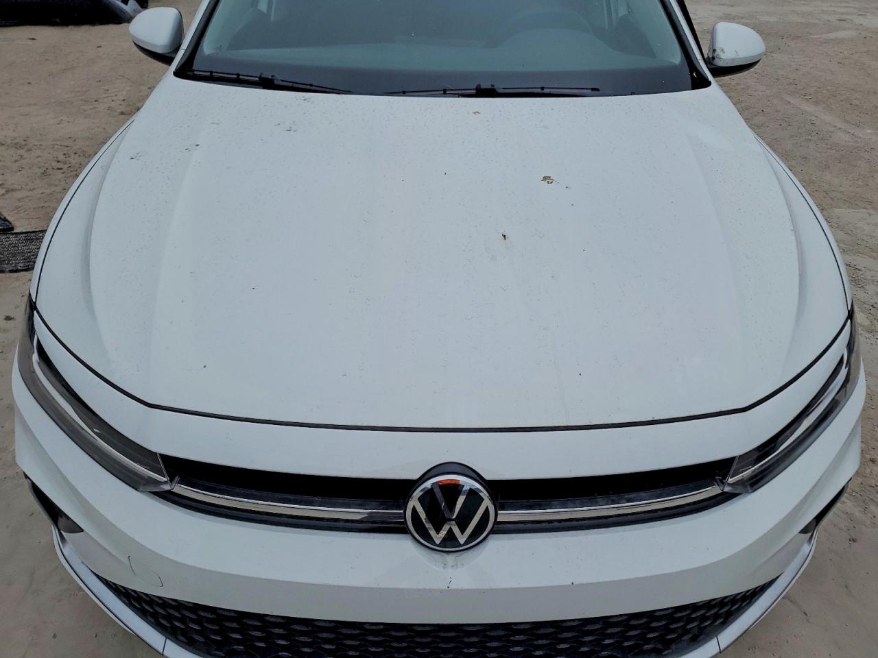 Volkswagen Jetta S
