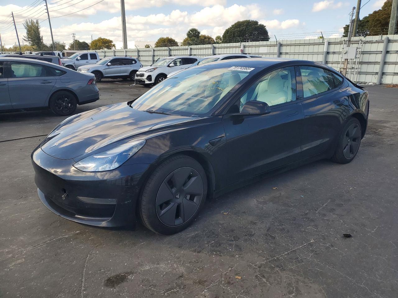 Salvage Tesla Model 3 Image