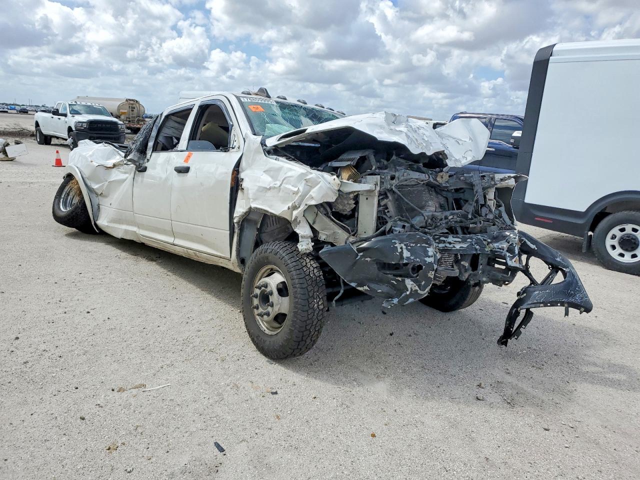 Salvage Ram 3500 Image