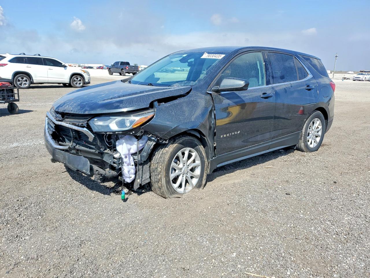 Salvage Chevrolet Equinox Image