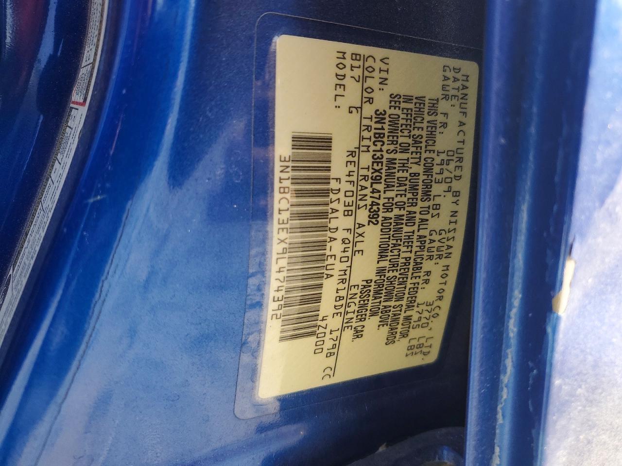 Nissan Versa 1.8 S