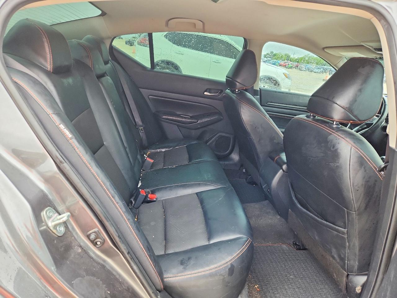 Nissan Altima Sr