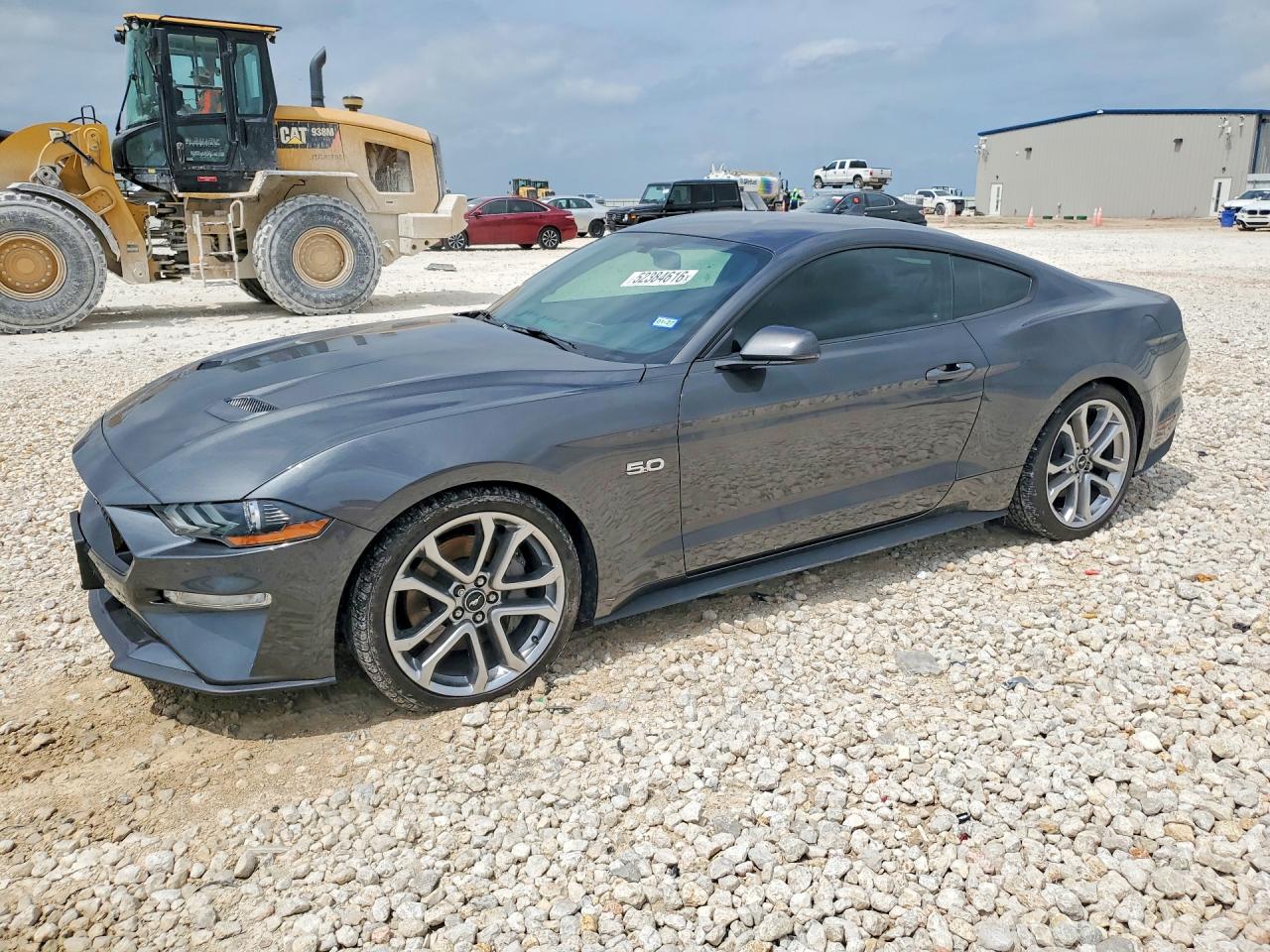 Salvage Ford Mustang Image