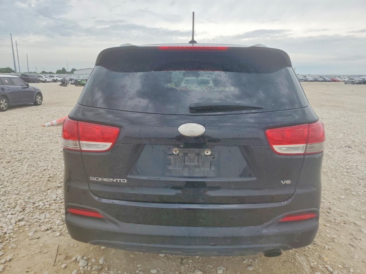 Kia Sorento Lx V6