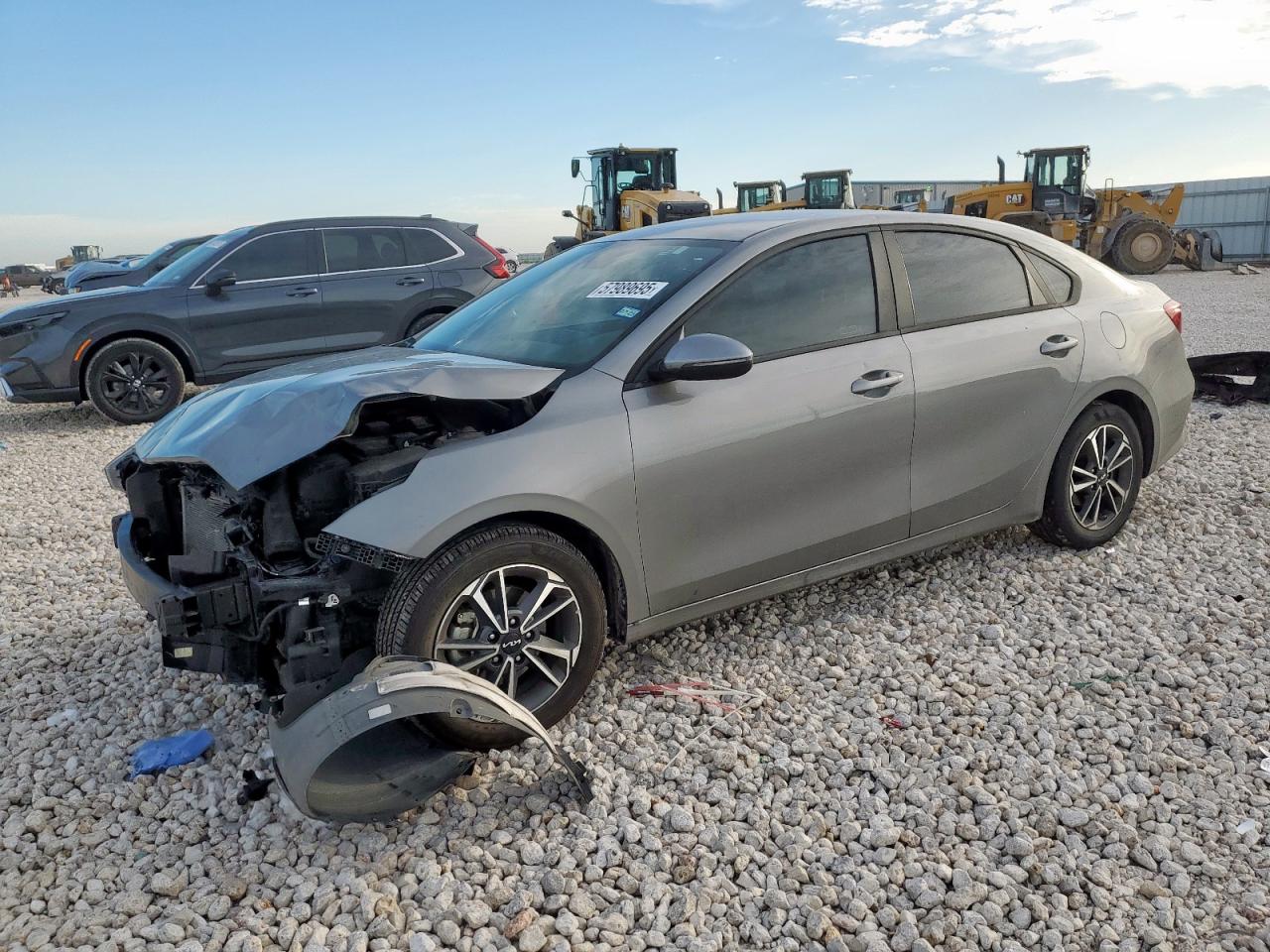 Salvage Kia Forte Image