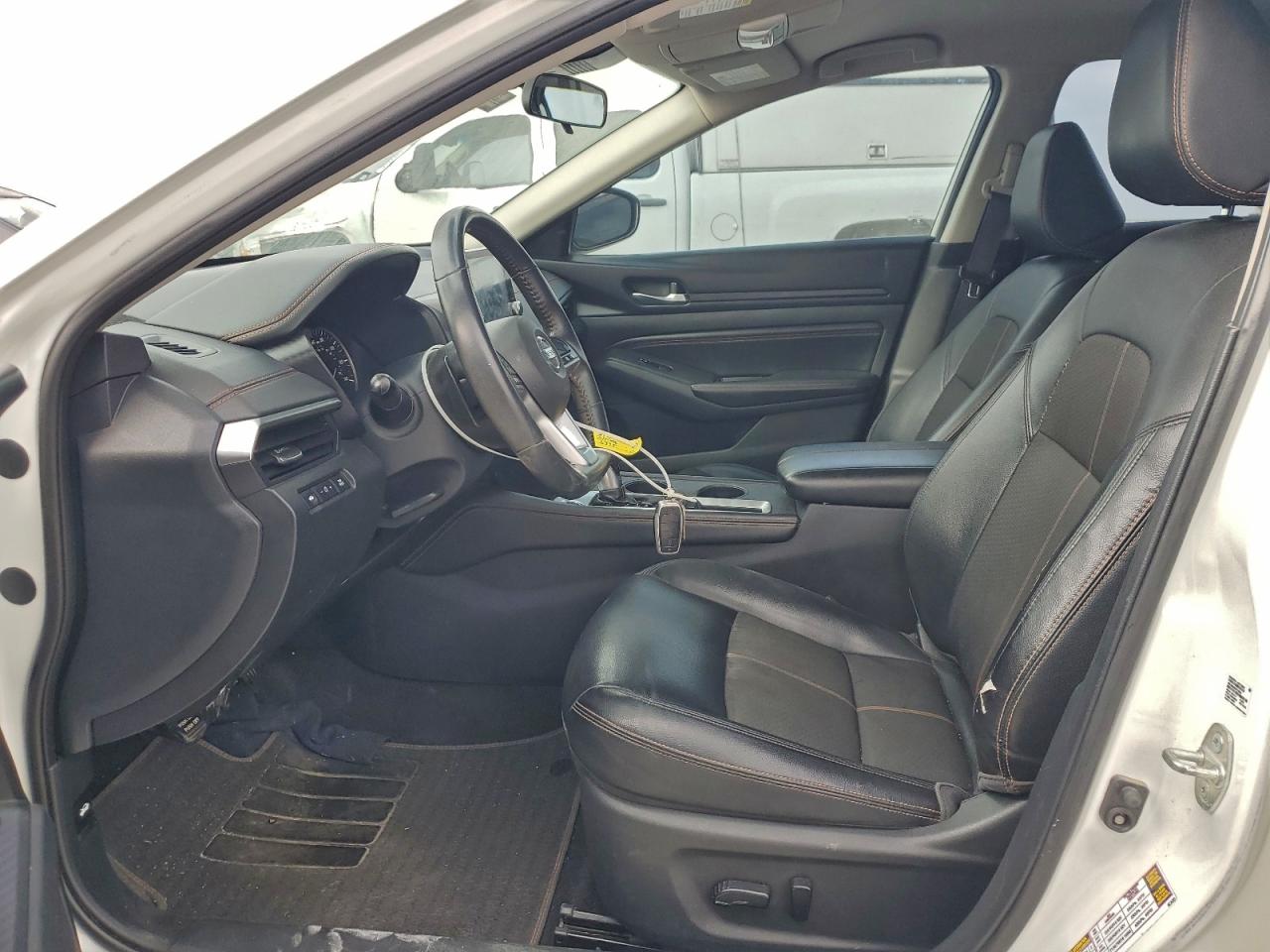 Nissan Altima Sr