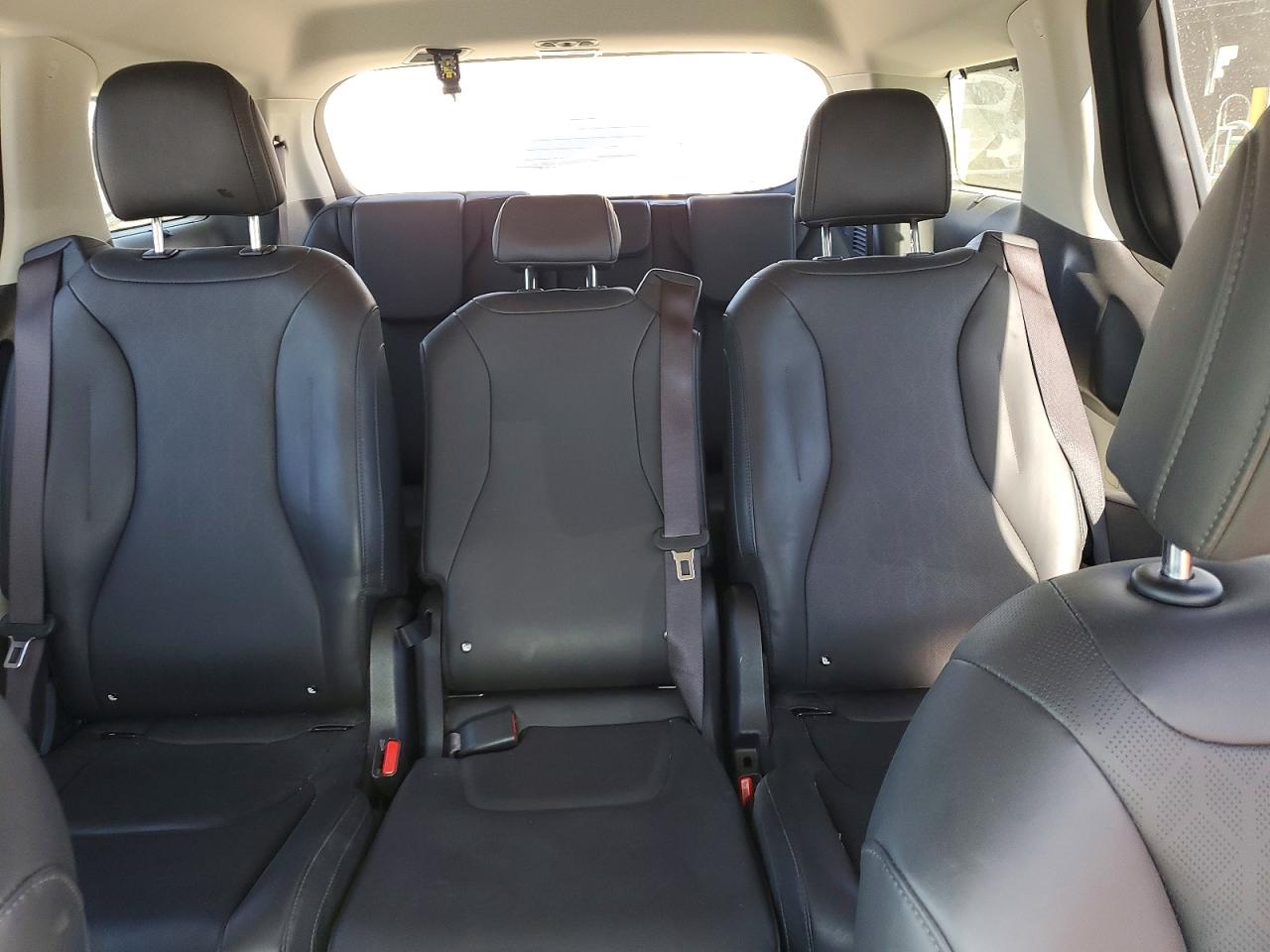 Kia Carnival Ex