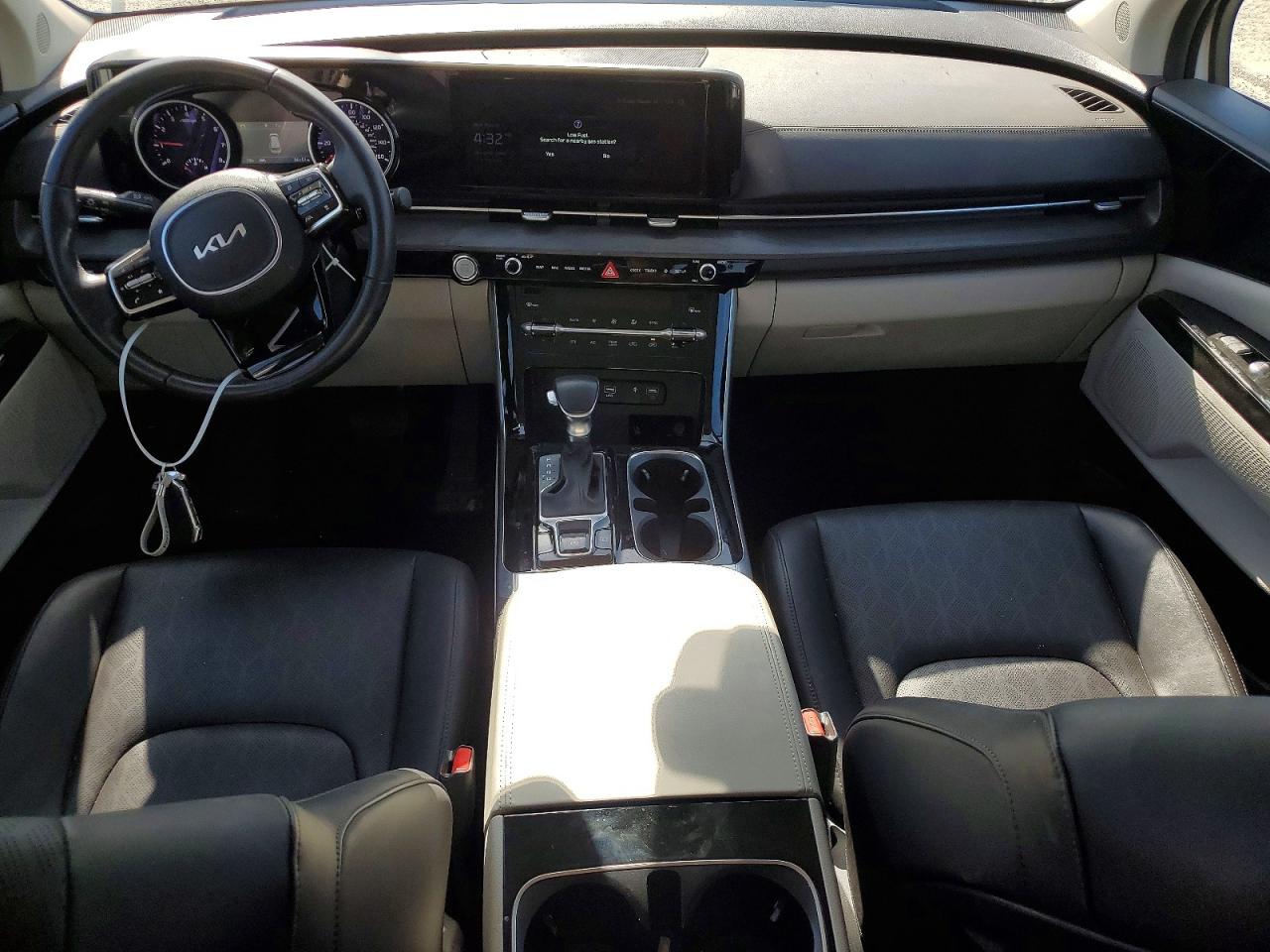 Kia Carnival Ex